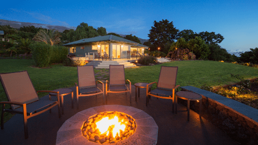 Natural gas outdoor firepit